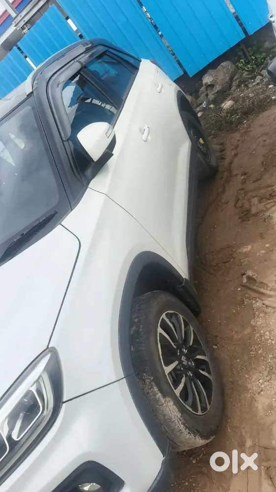 Pvt Automatic Petrol Maruti Brezza Zxi Smart Hybrid Model 11/2020 Ins