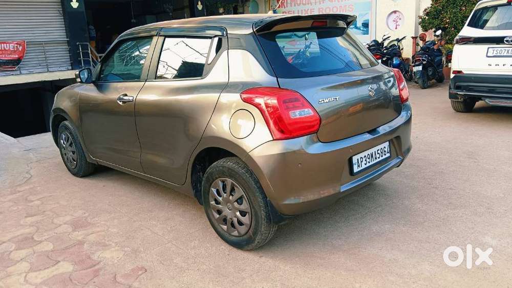 Maruti Suzuki Swift Vxi Abs Bsiv, 2021, Petrol