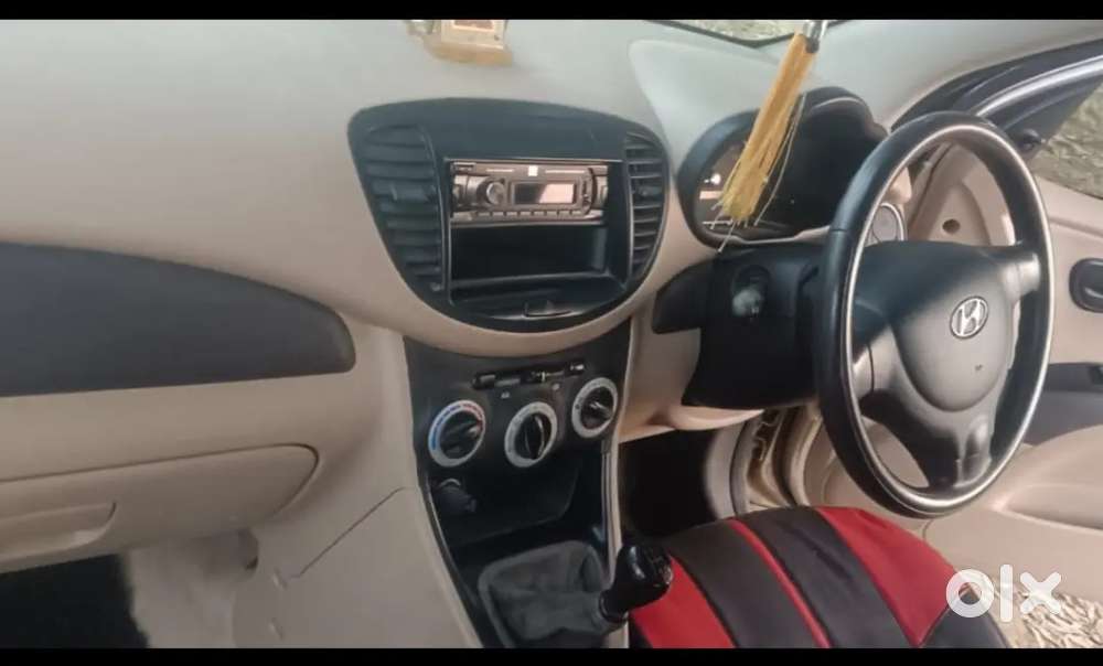 Hyundai I10 2010 Petrol 98000 Km Driven