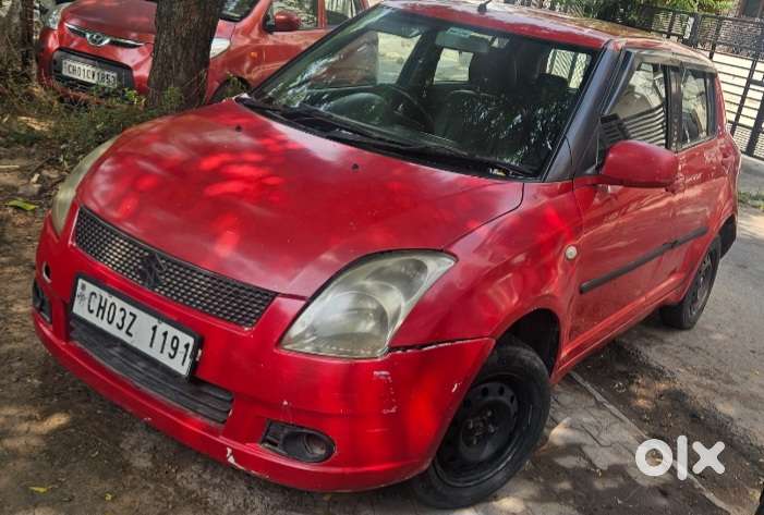 Maruti Suzuki Swift Vxi + Manual, 2007, Petrol