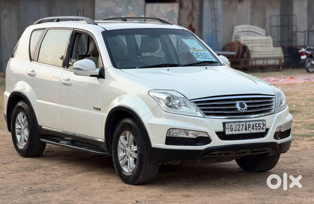Mahindra Rexton, 2015, Diesel