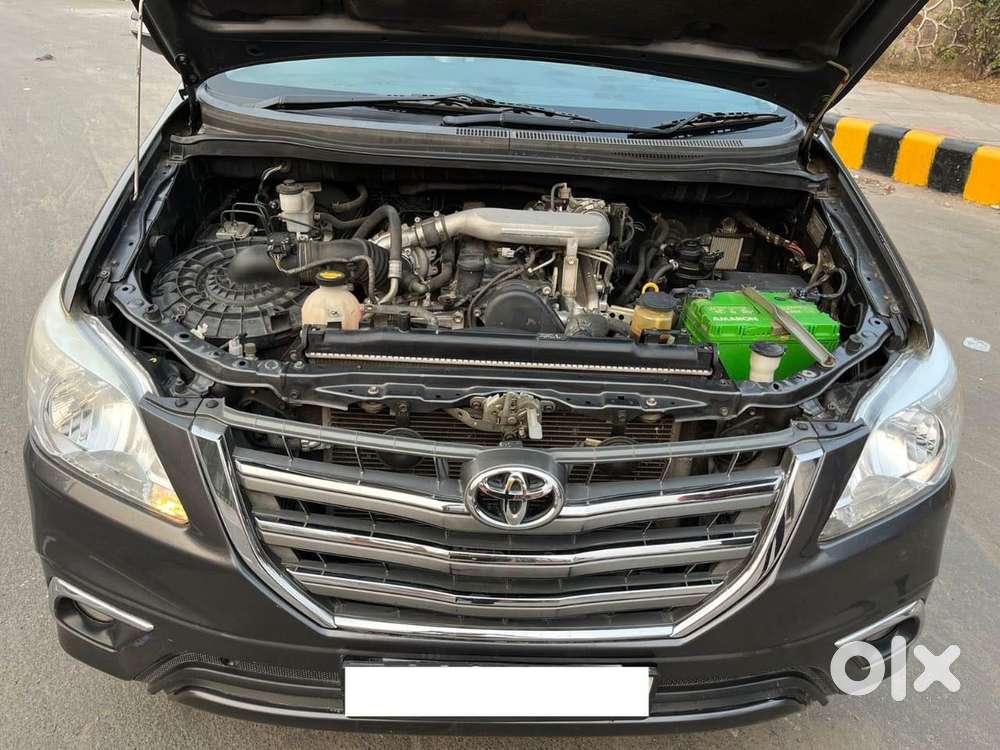 Toyota Innova 2.5 Zx 7 Str Bs-iv, 2015, Diesel