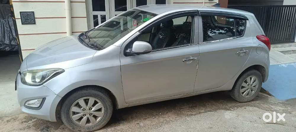 Hyundai I20 Sportz 2012