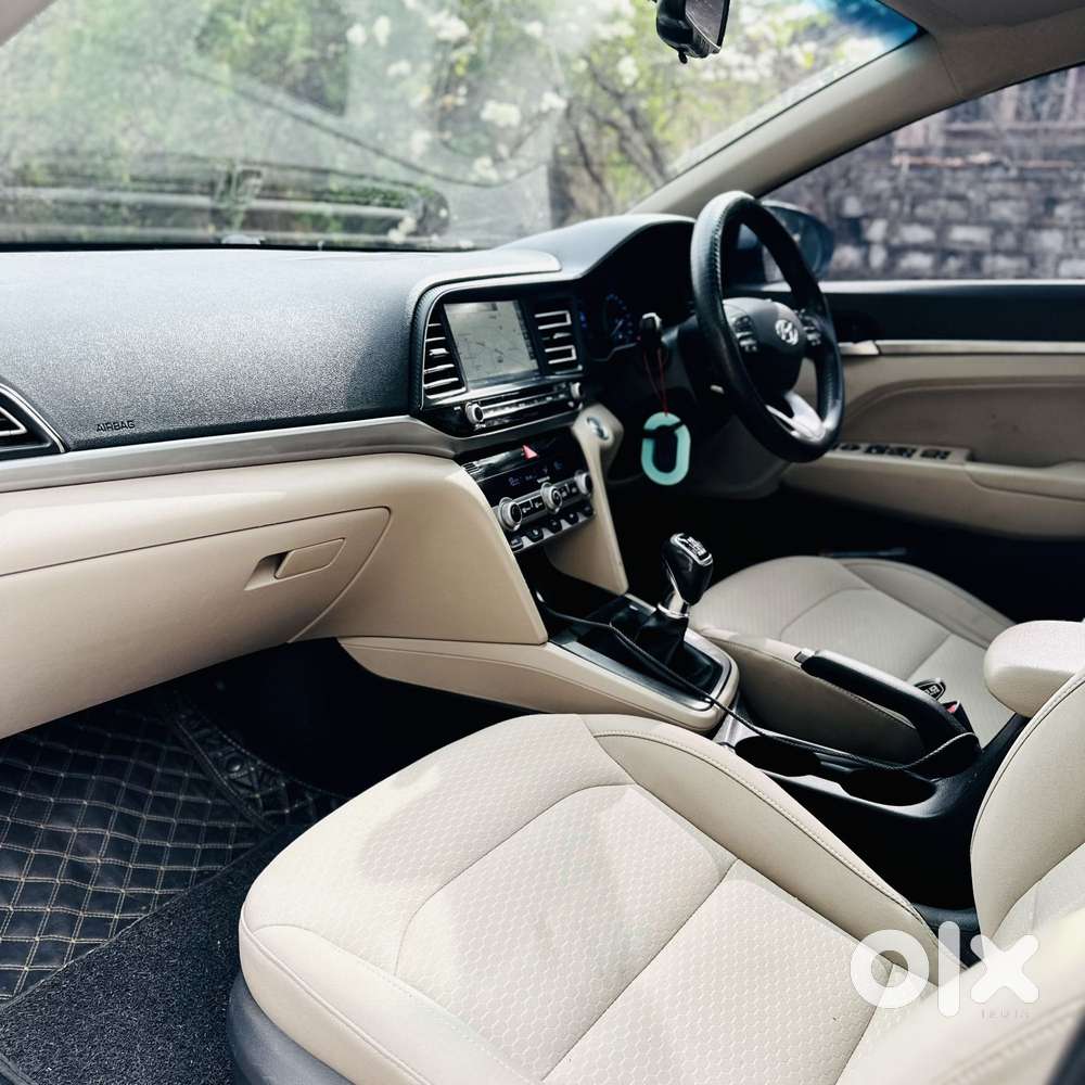 Hyundai Elantra 2.0 Sx, 2022, Petrol