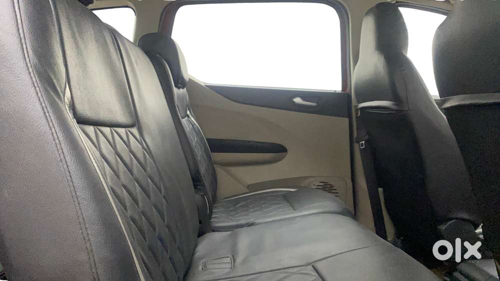 Renault Triber Rxz Easy-r Amt, 2021, Petrol