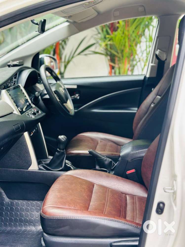 Toyota Innova Crysta 2.4 Gx Mt, 2021, Diesel