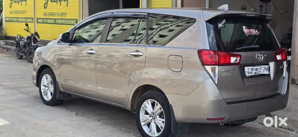 Toyota Innova Crysta 2018