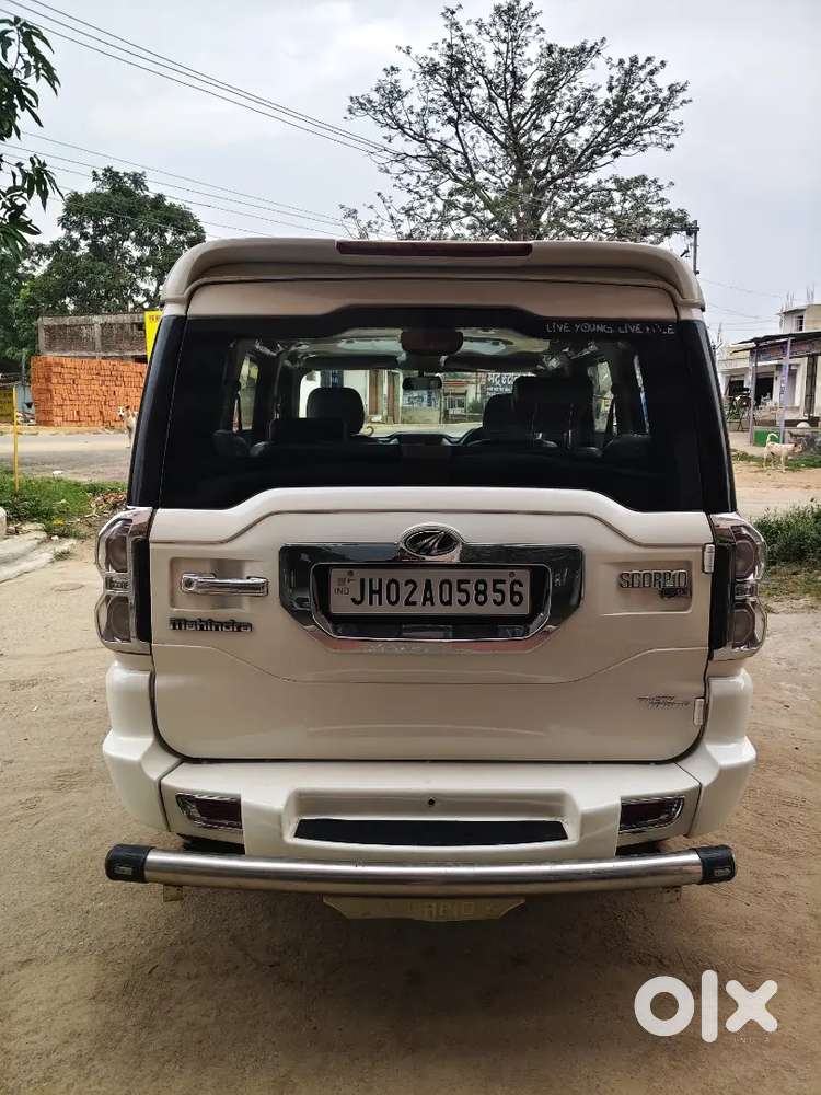 Mahindra Scorpio Diesel 2017 S2 M2di 9 Seater