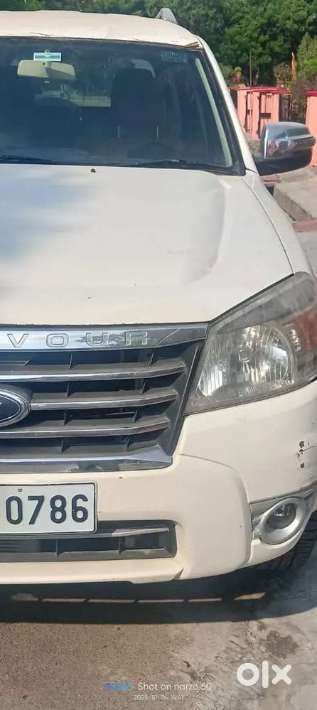 Ford Endeavour 2010 Diesel 110000 Km Driven