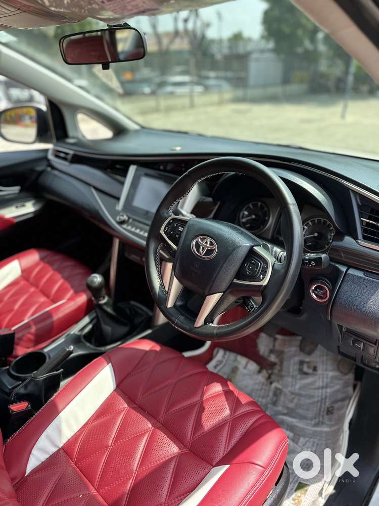 Toyota Innova Crysta 2.4 Vx Mt 8s, 2018, Diesel