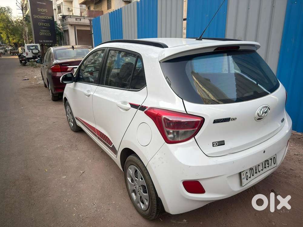 Hyundai Grand I10 Prime 2016 Petrol Well Maintained