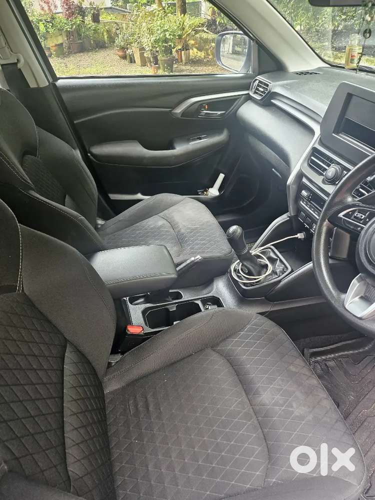 Toyota Urban Cruiser 1.5 E Hyryder 2024