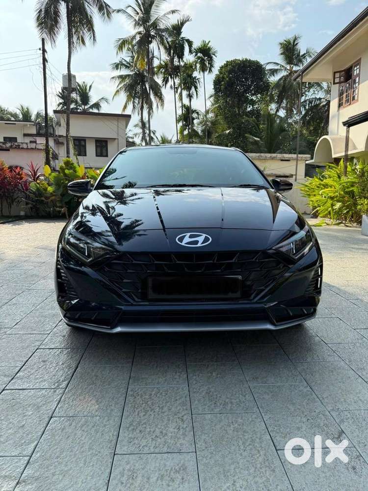 Hyundai I20 Asta 2025 Km Driven 11100