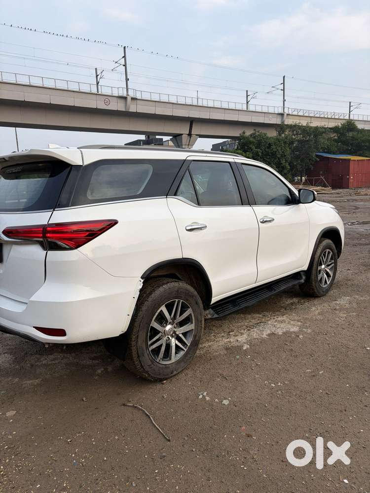 Toyota Fortuner 2.8 At Celebratory Edition, 2019, Diesel