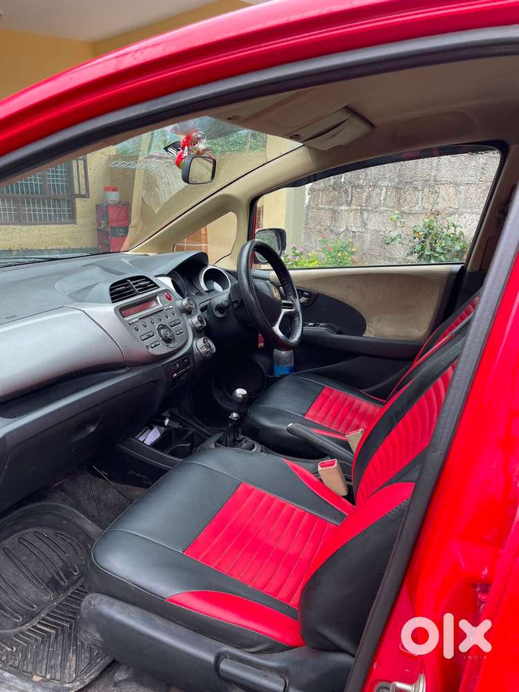 Honda Jazz ; New Tyres, New Clutch & Shockers | Fully Maintained