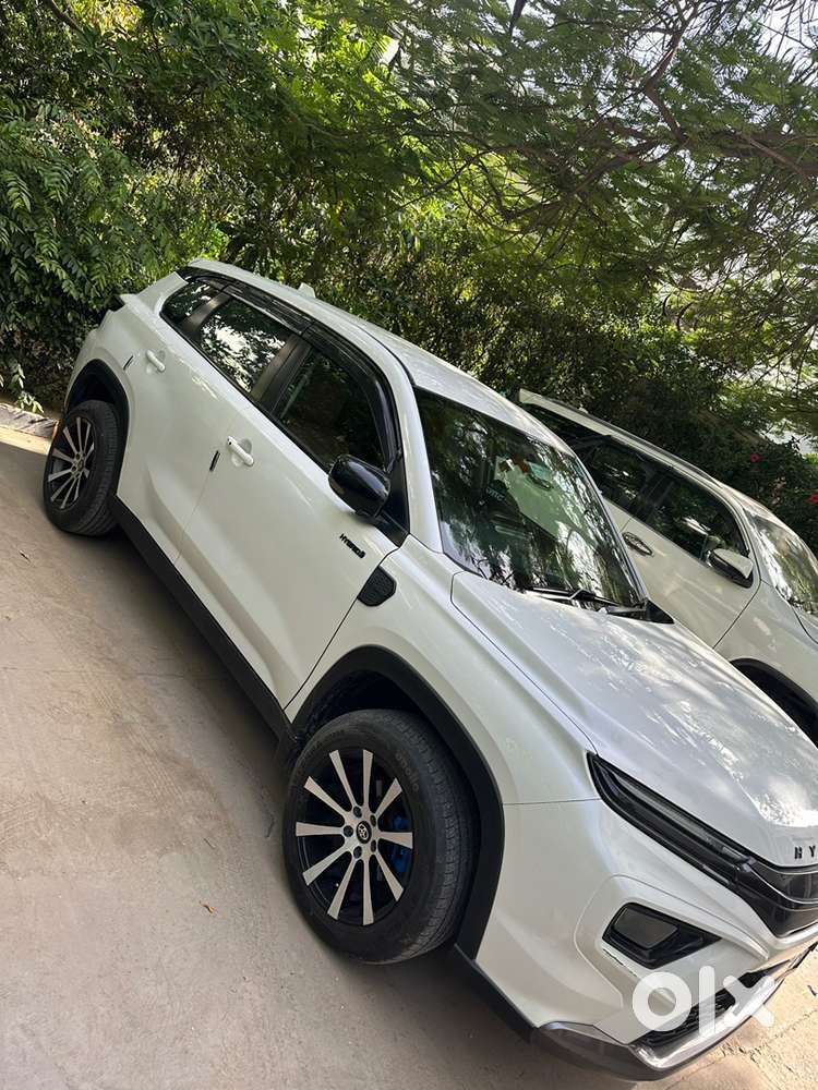 Toyota Urban Cruiser Hyryder, 2023, Strong Hybrid, Petrol