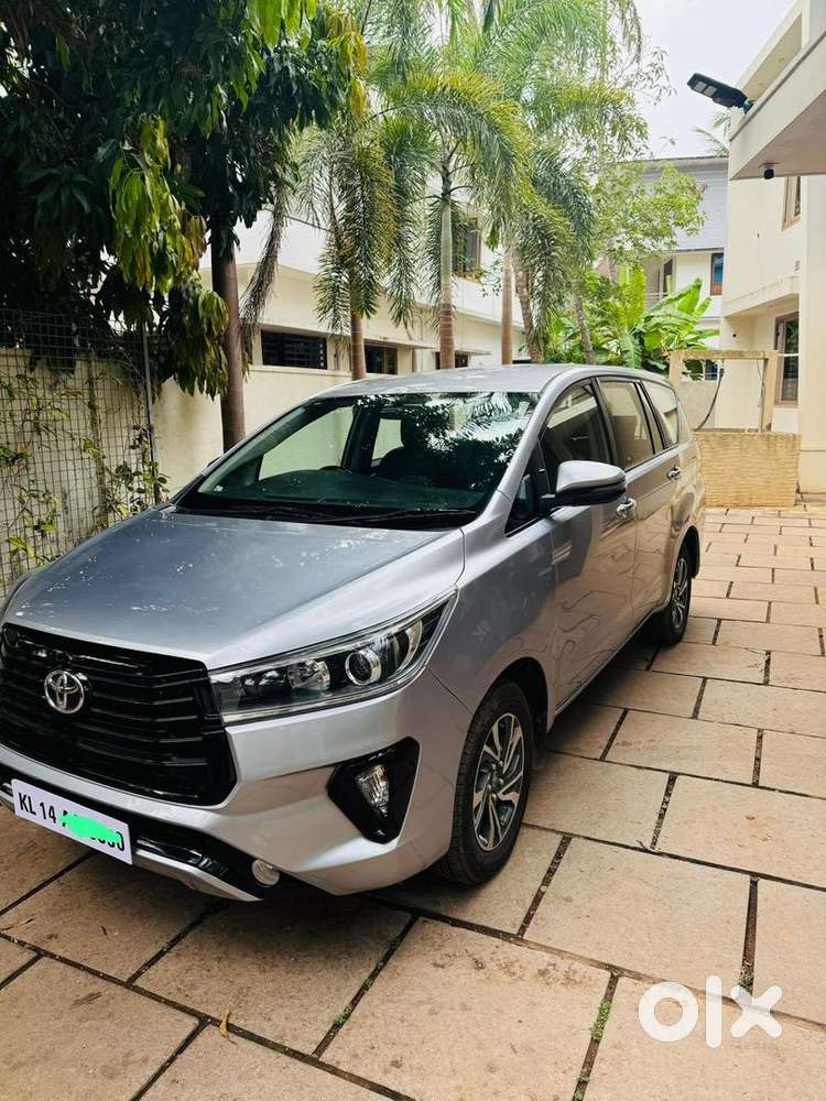 Toyota Innova Crysta 2022 Diesel Well Maintained