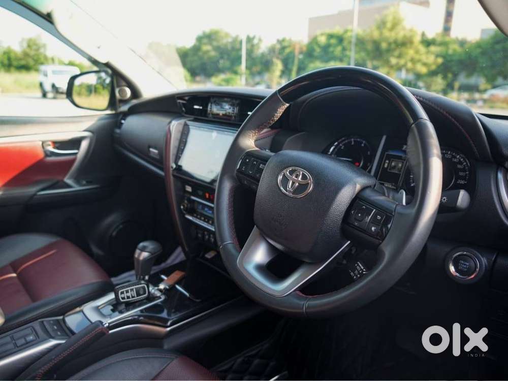 Toyota Fortuner Legender 4x2 At 2.8, 2023, Diesel
