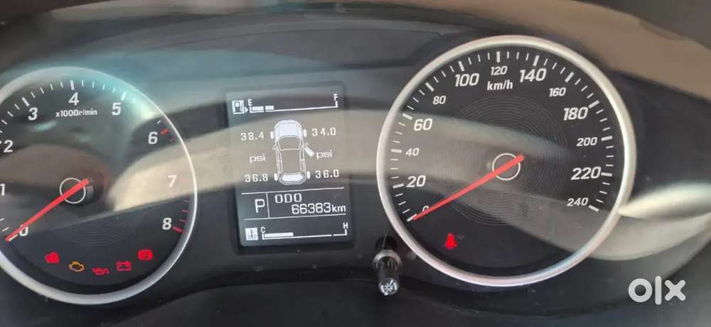 Mg Hector Plus 2021 Petrol 75000 Km Driven