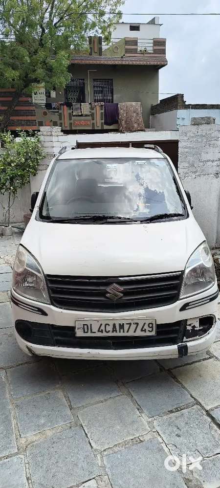 Maruti Suzuki Wagonr Lxi 2011wit Cng