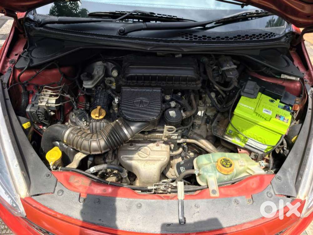 Tata Tiago 1.2 Revotron Xza, 2019, Petrol