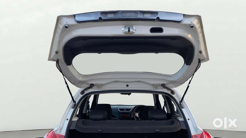 Maruti Suzuki Swift Vxi, 2017, Petrol