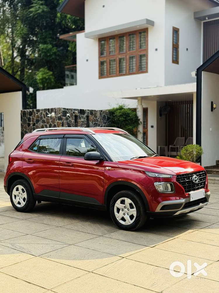 Hyundai Venue E 1.2 Petrol, 2019, Petrol