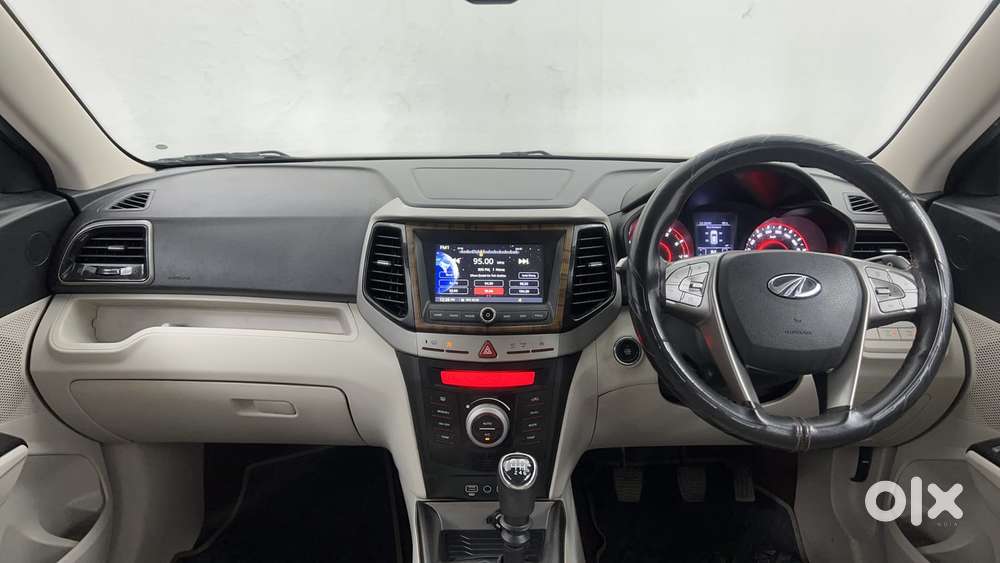 Mahindra Xuv300 W8 Option, 2022, Petrol