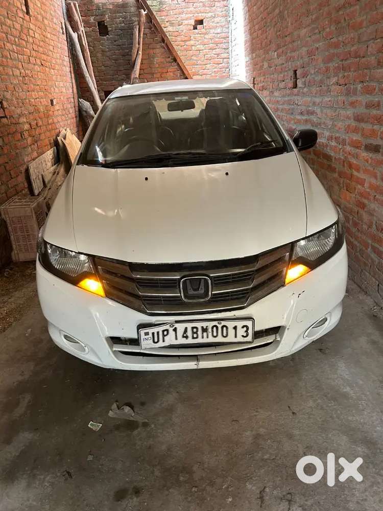 Honda City 1.5 V 2011
