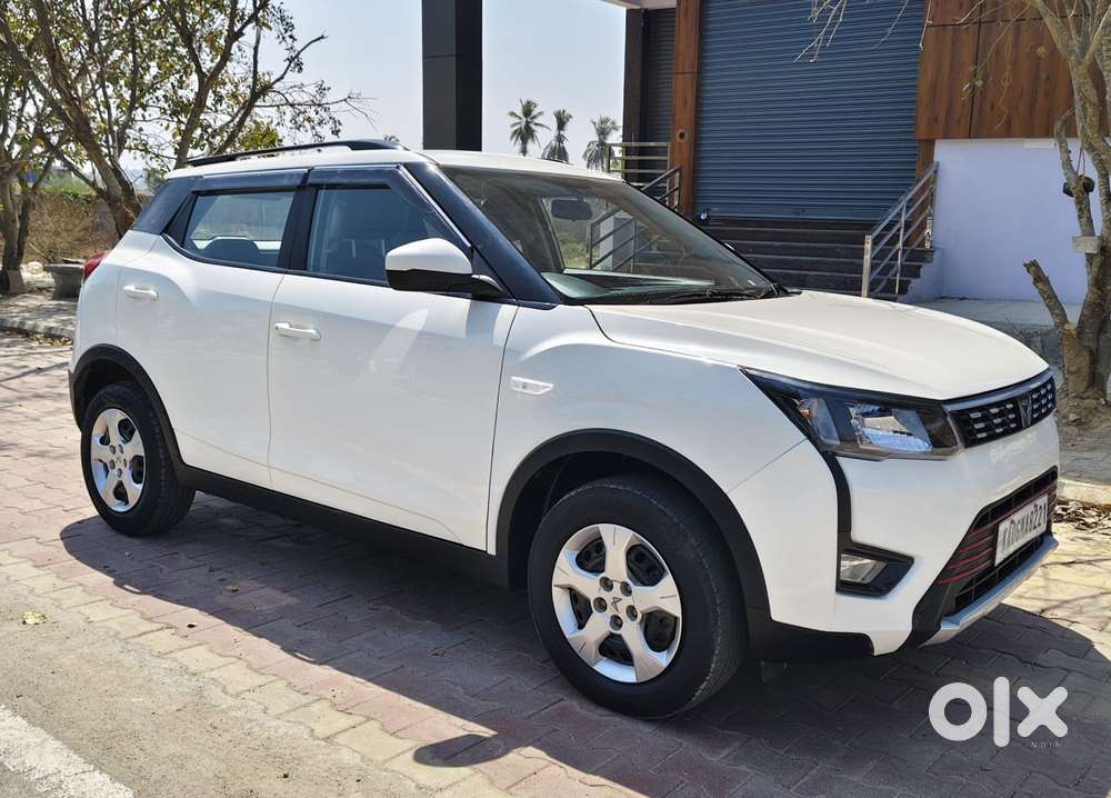 Mahindra Xuv300 W6, 2023, Petrol