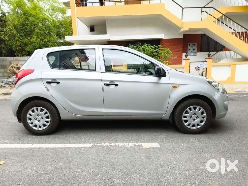 Hyundai I20 Era 1.2 Bs-iv, 2012, Petrol