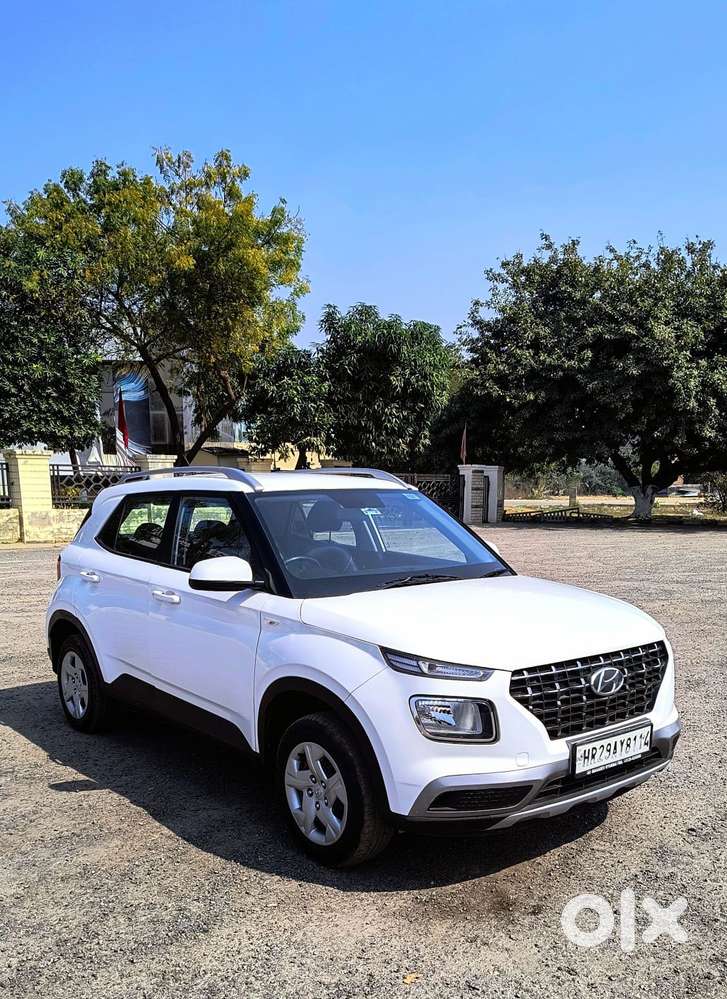 Hyundai Venue S 1.2 Petrol, 2021, Petrol
