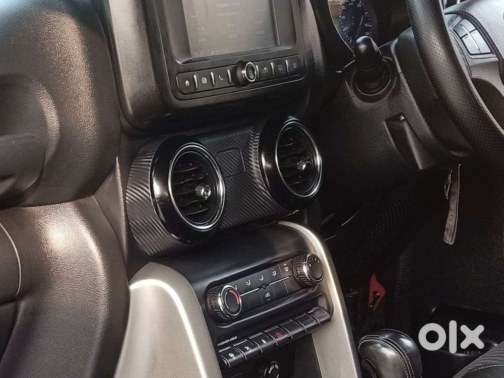 Mahindra Thar Lx P At 4wd 4s Ht, 2022, Petrol