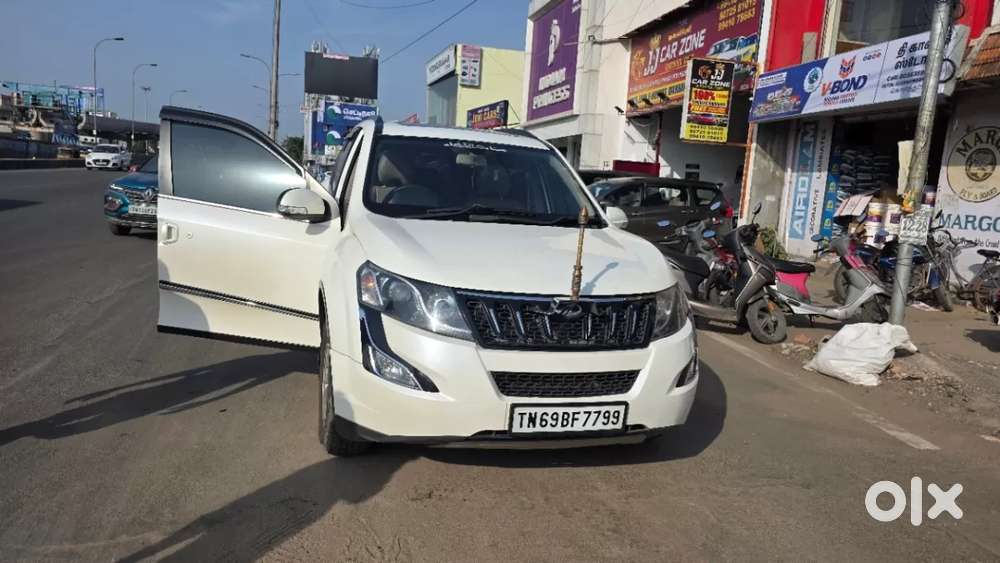 Mahindra Xuv500 At W10 Fwd, 2018, Diesel