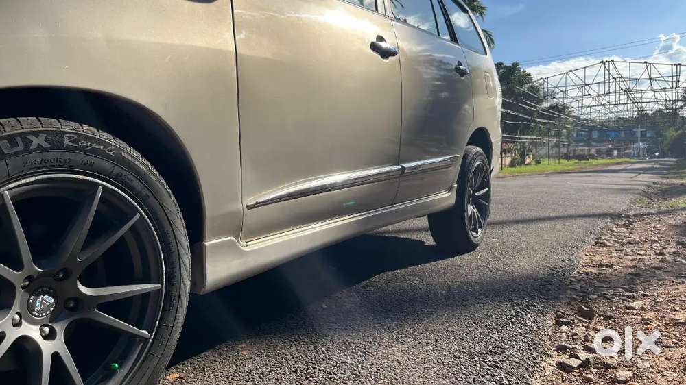 Toyota Innova 2.5 G 2016