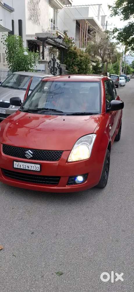 Maruti Suzuki Swift 2009 Petrol 152000 Km Driven