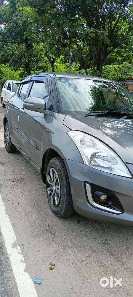 Maruti Suzuki Swift Vxi 1.2 Abs Bs-iv, 2015, Petrol