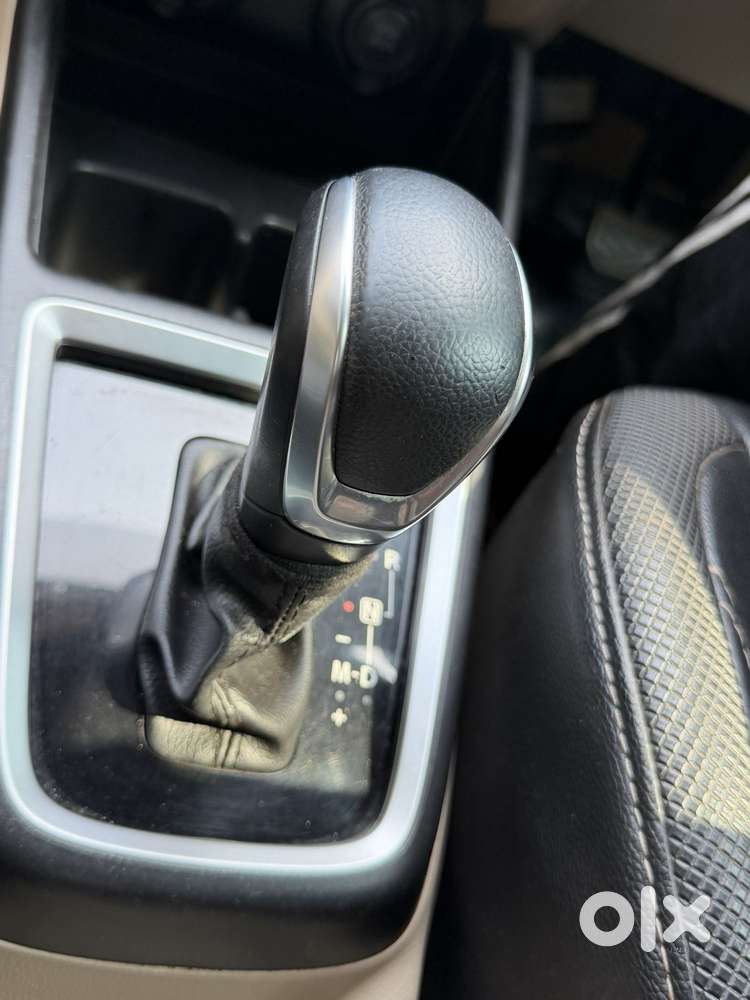 Maruti Suzuki Swift Dzire Vxi(o) Amt, 2018, Petrol