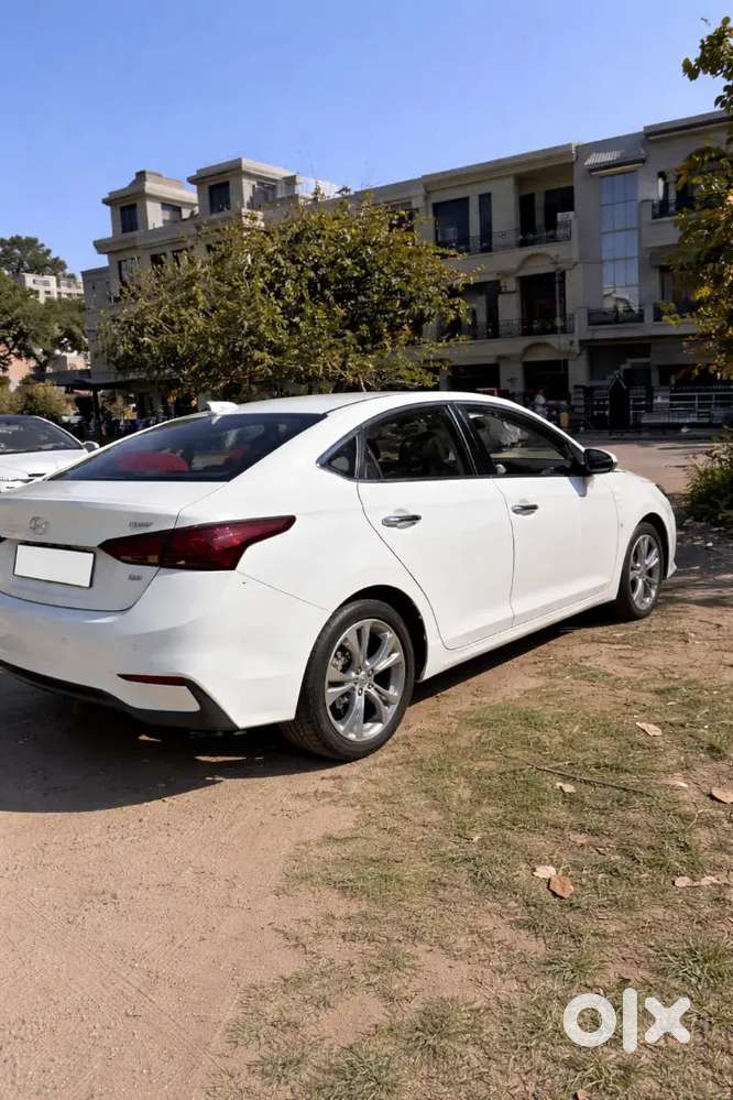 Hyundai Verna 2017 Diesel Automatic  Sunroof  Excellent Condition