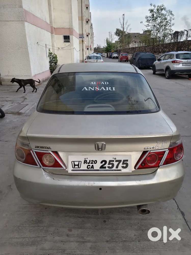 Honda City Zx 2006 Petrol Well Maintained