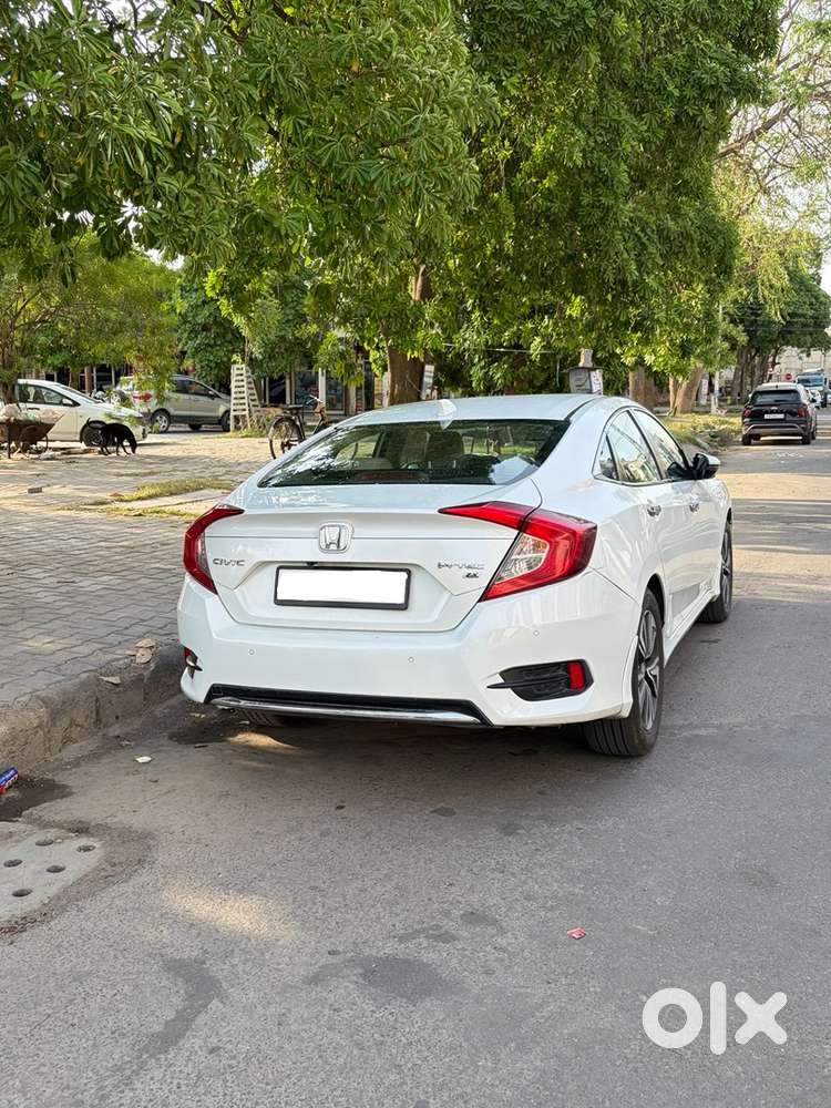 Honda Civic Petrol 2019