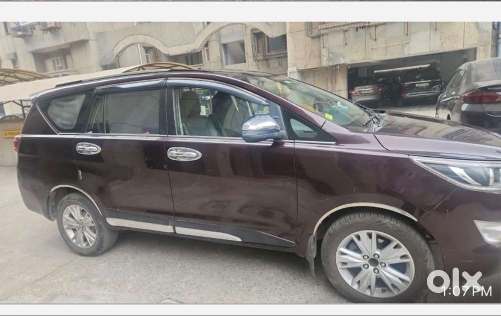 Toyota Crysta Top Model 2016