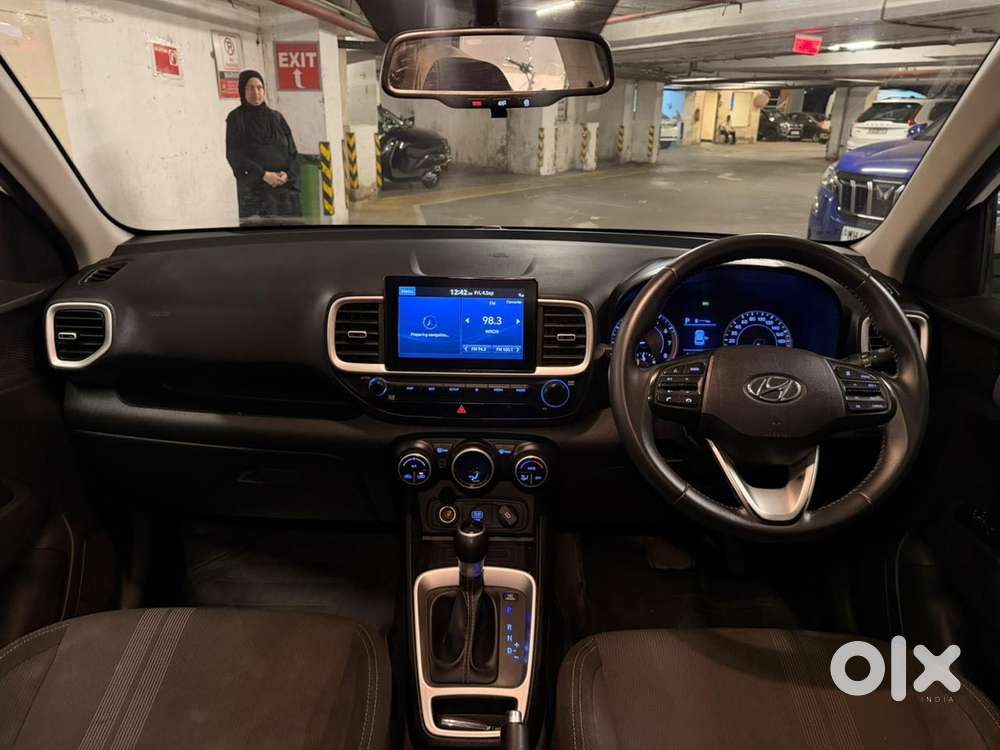 Hyundai Venue 1.0 Sx (o) Turbo Dct, 2020, Petrol