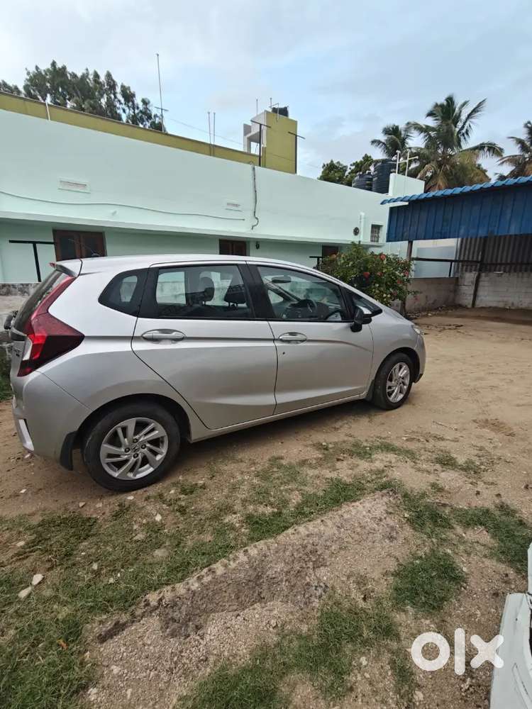 Honda Jazz 2016 Petrol Well Maintained