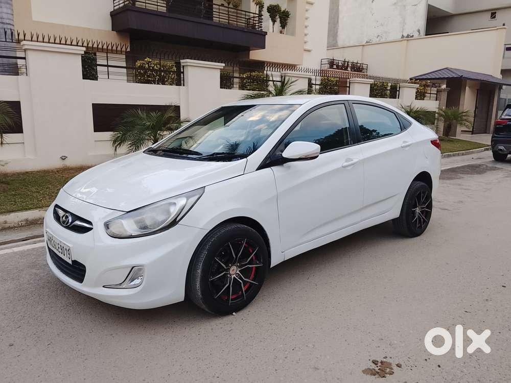 Hyundai Verna Crdi 1.6 Sx, 2014, Diesel