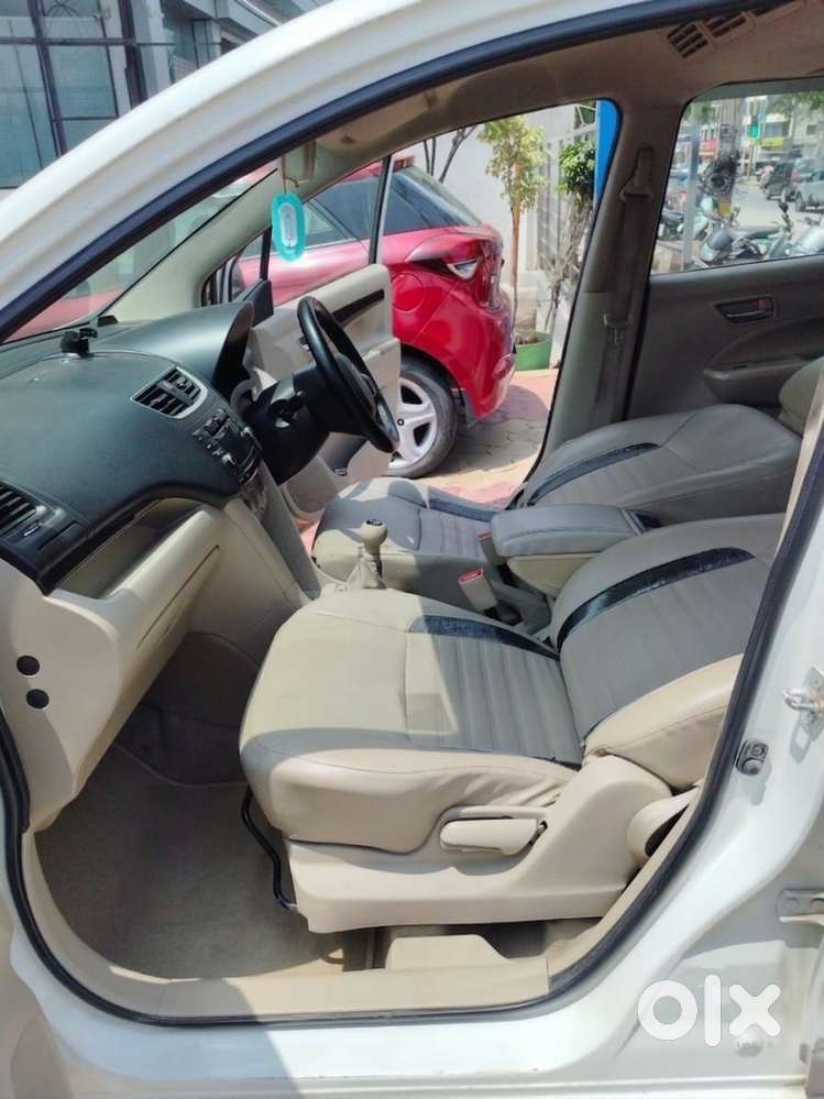 Maruti Suzuki Ertiga 1.5 Vxi, 2014, Petrol