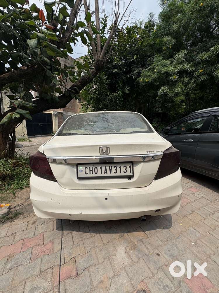 Honda Amaze 2013 Diesel 295000 Km Driven