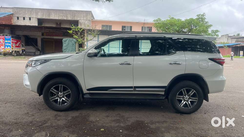 Toyota Fortuner 4x2 At 2.8 Diesel, 2022, Diesel