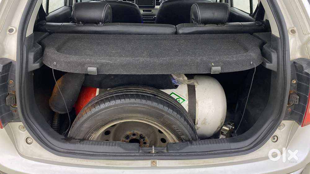 Maruti Suzuki Ignis 1.2 Amt Alpha, 2017, Cng & Hybrids