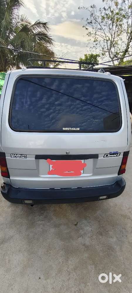 Maruti Suzuki Omni 2010